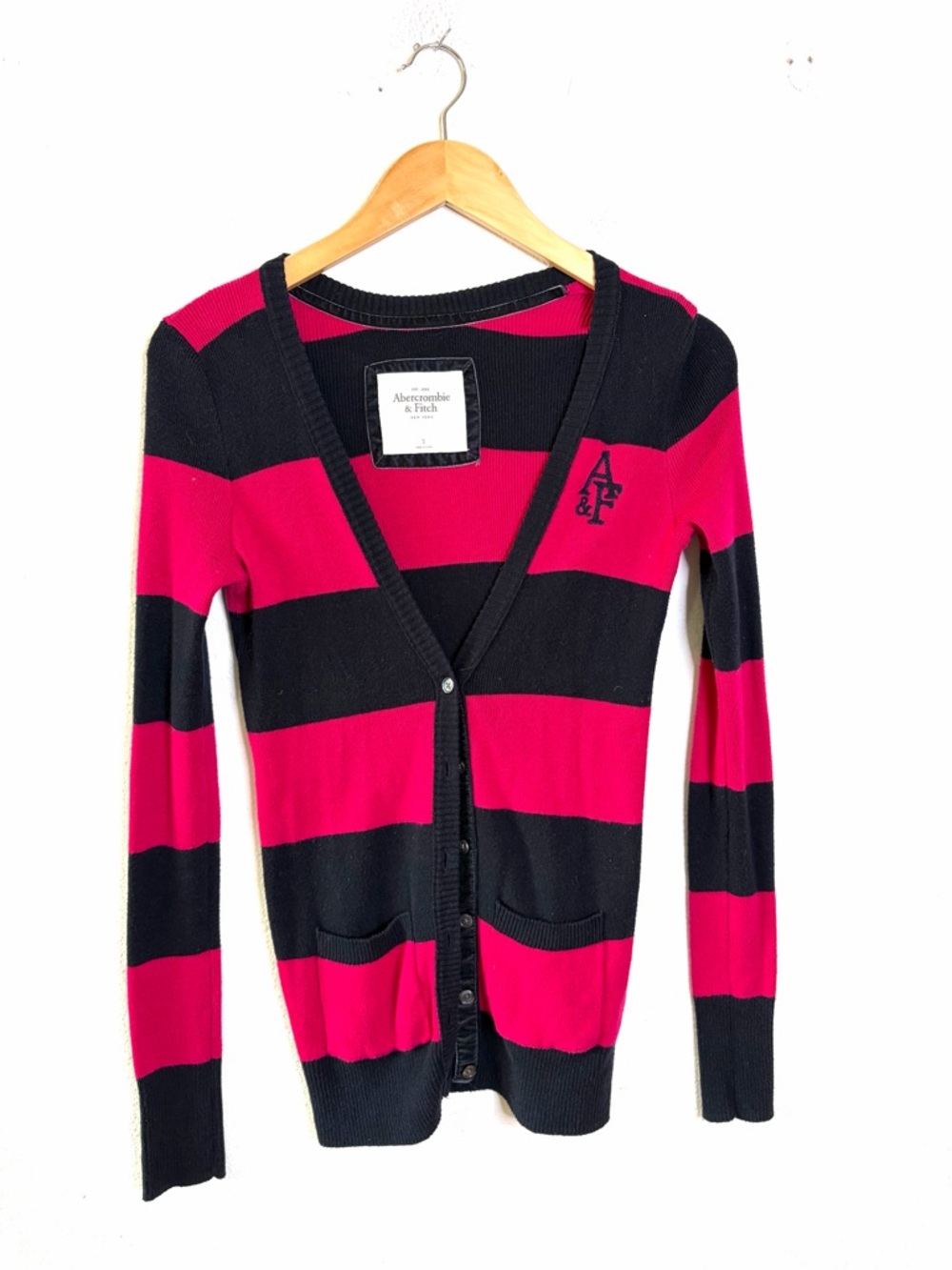 Y2K vintage Abercrombie & Fitch Black and Pink Striped V-Neck Cardigan long
